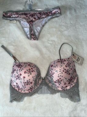 Spree Intimates size 34B underwire bra & size S thong panties-NWT